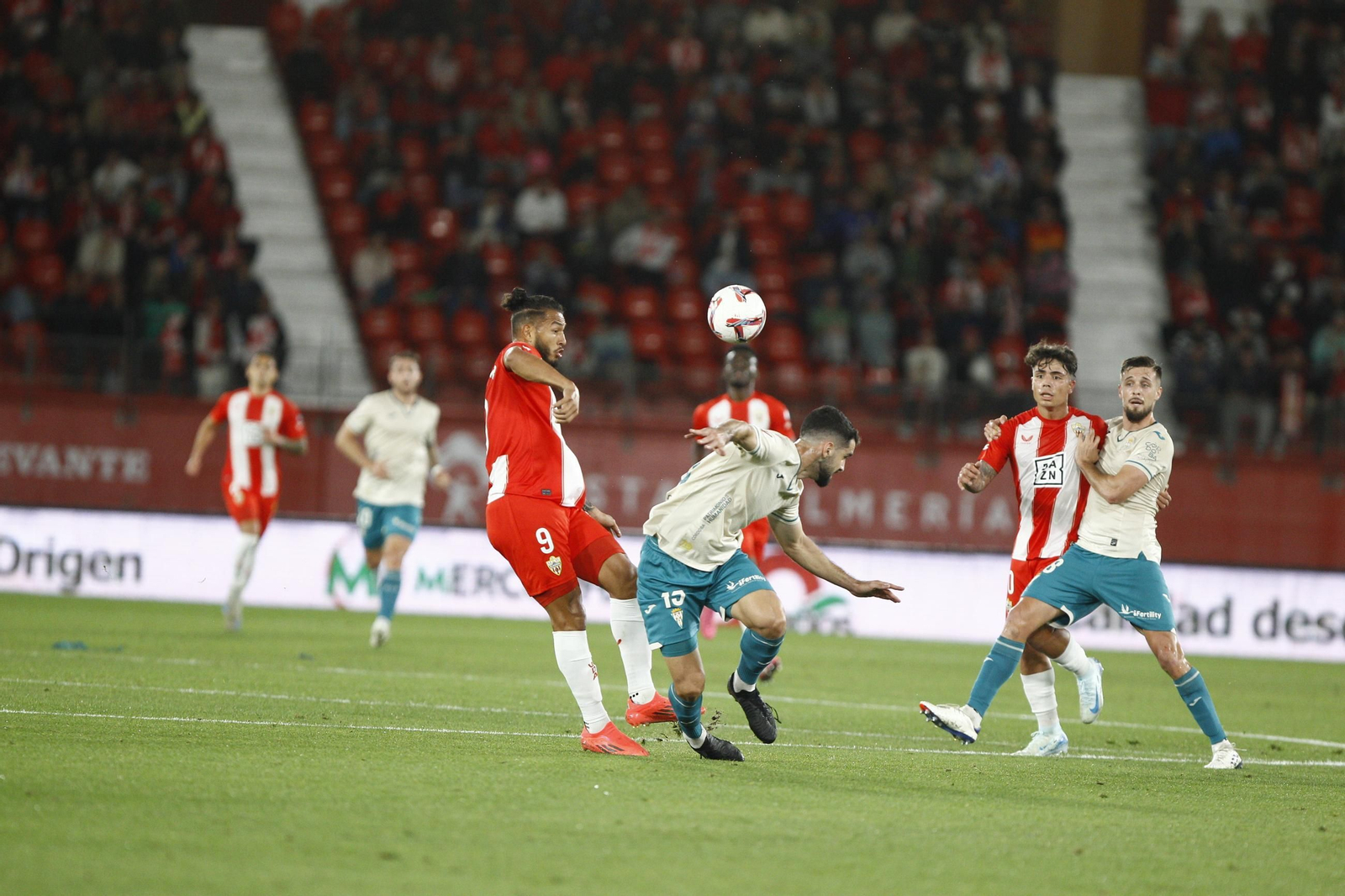 Las mejores imágenes del partido de fútbol U.D. Almería-Córdoba C.F.