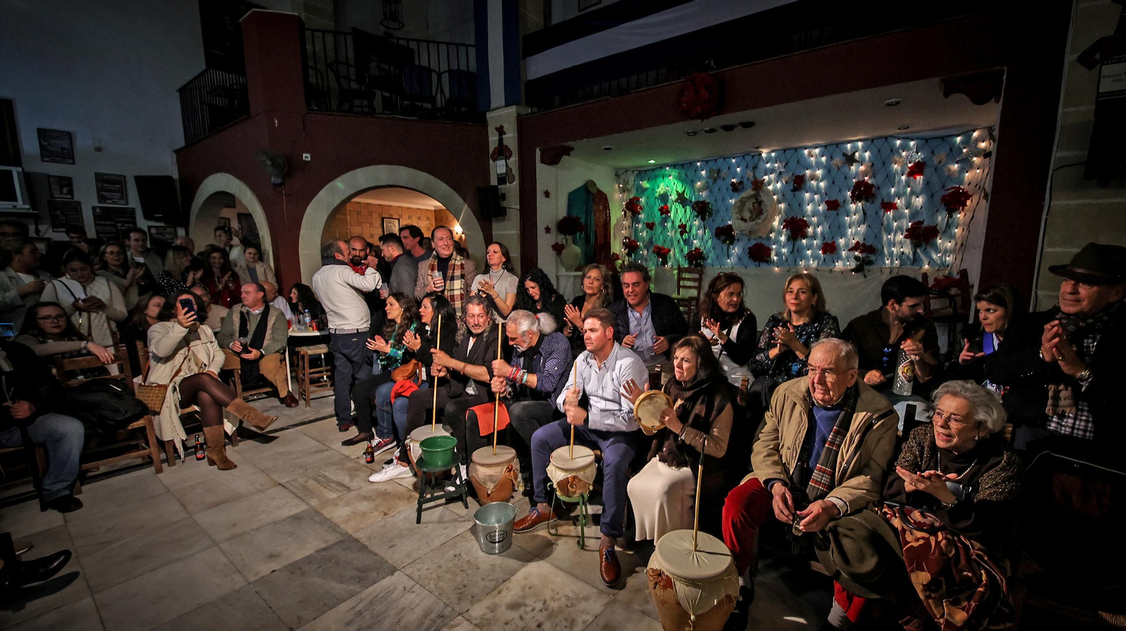 Búscate en  las zambombas del día 16 de diciembre