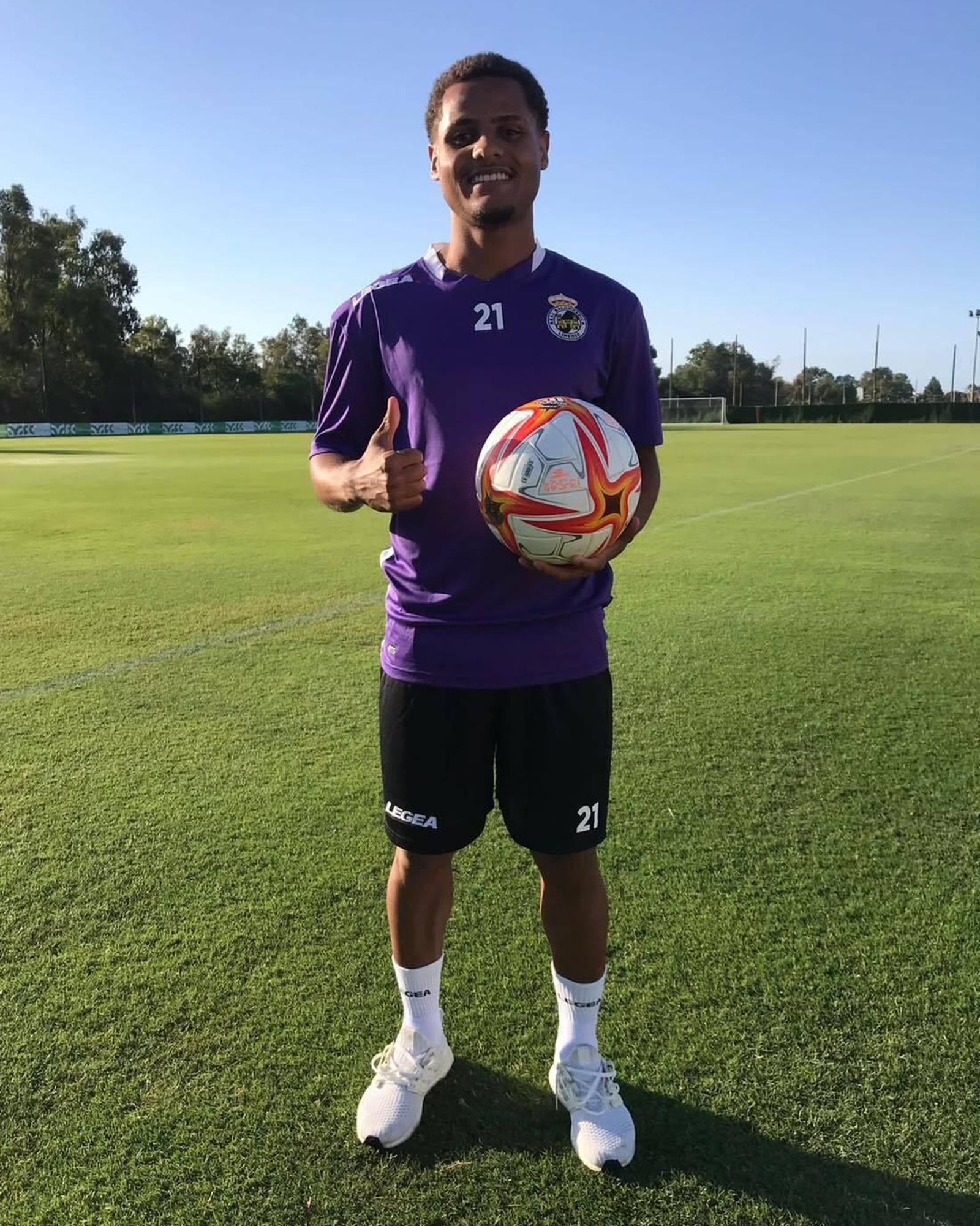 El brasileño João Pedro, llamado a debutar este miércoles