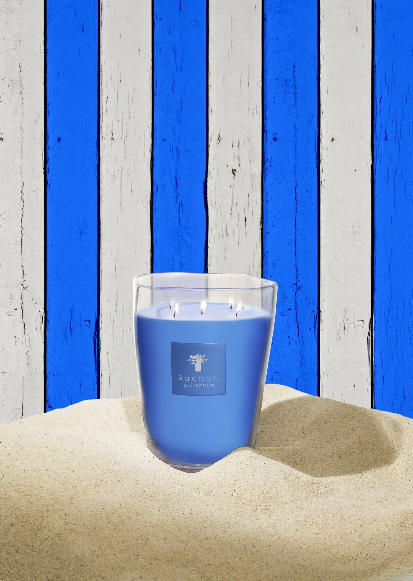 Pampelonne. Max 10: 79 € Max 16: 112 € Max 24: 218 € Maxi Max: 435 € Mini Totem: 155 €.