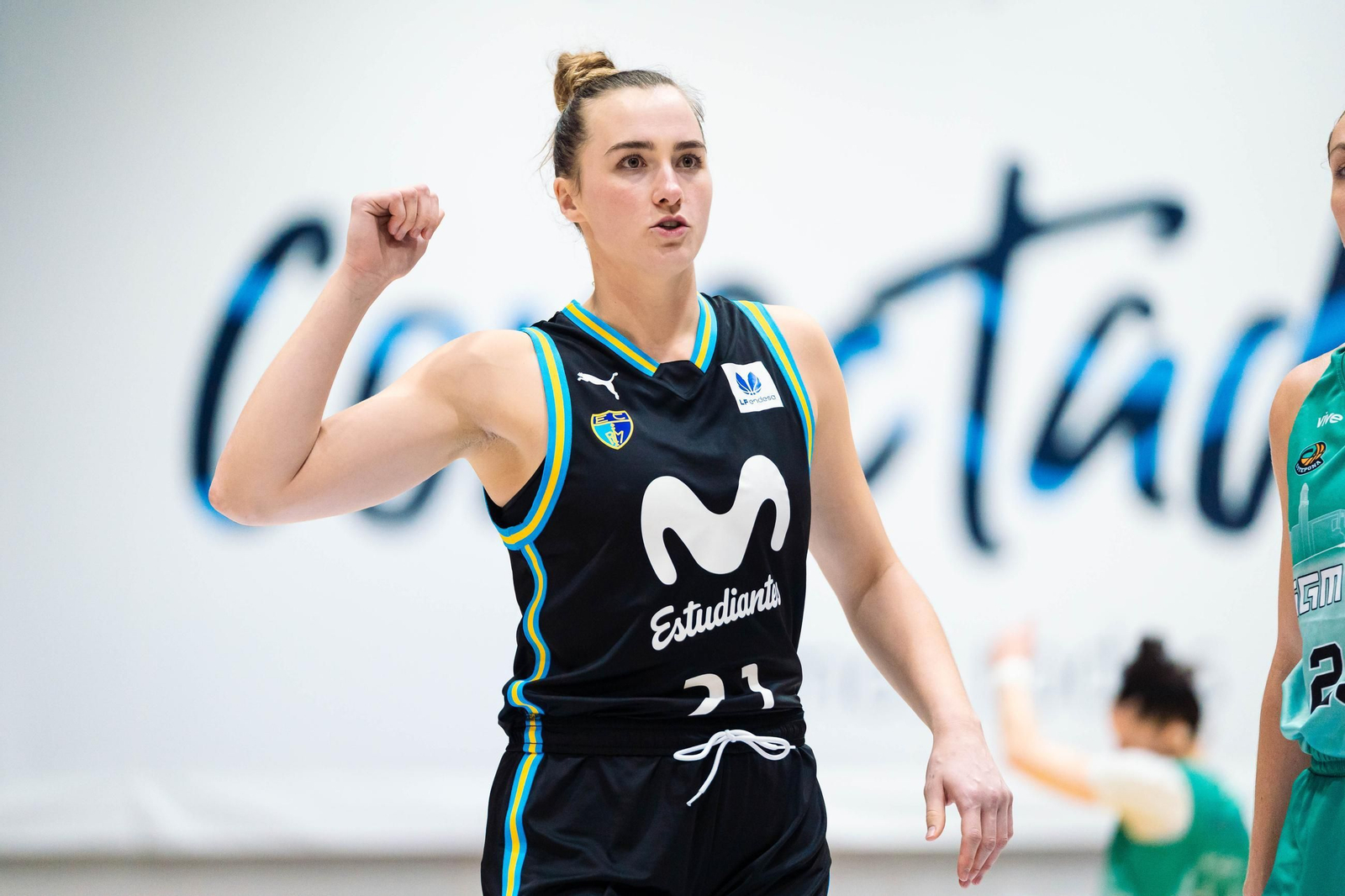 El CAB Estepona da vida al Movistar Estudiantes (85-60)