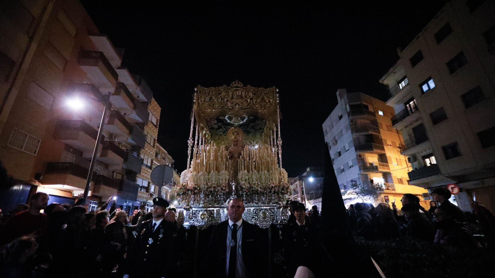 Las mejores fotos de la procesión de La Macarena en Almería