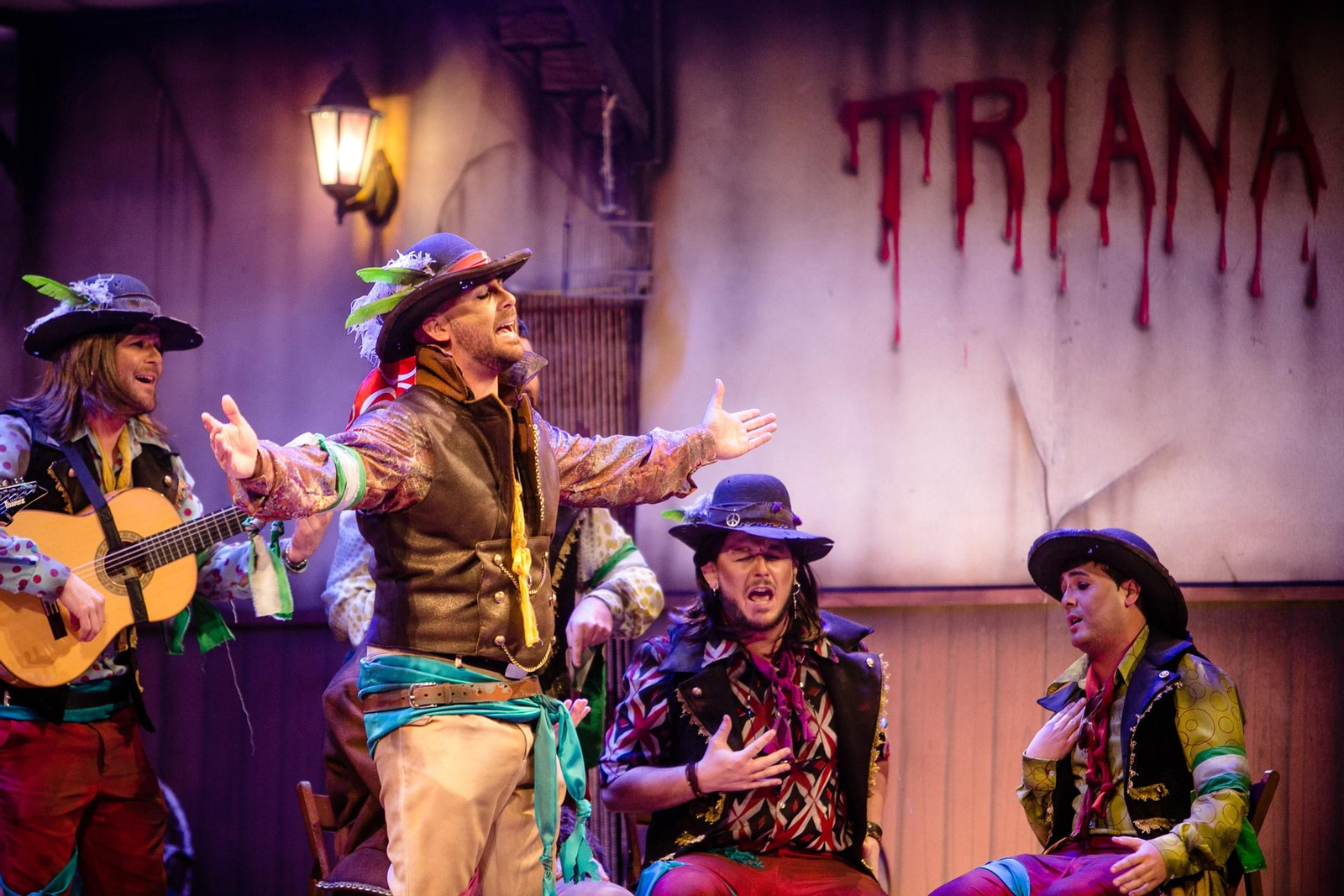 Comparsa "El patio del 75"