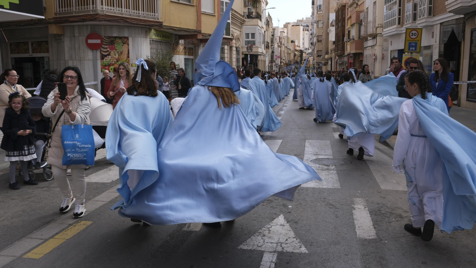 La procesión de Los Ángeles en Almería, en imágenes