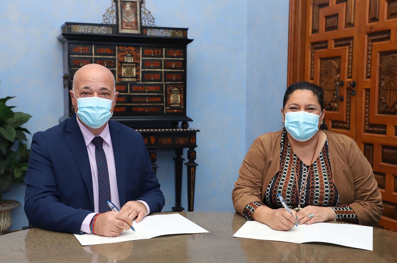 Antonio Ruiz y Dolores Amo.