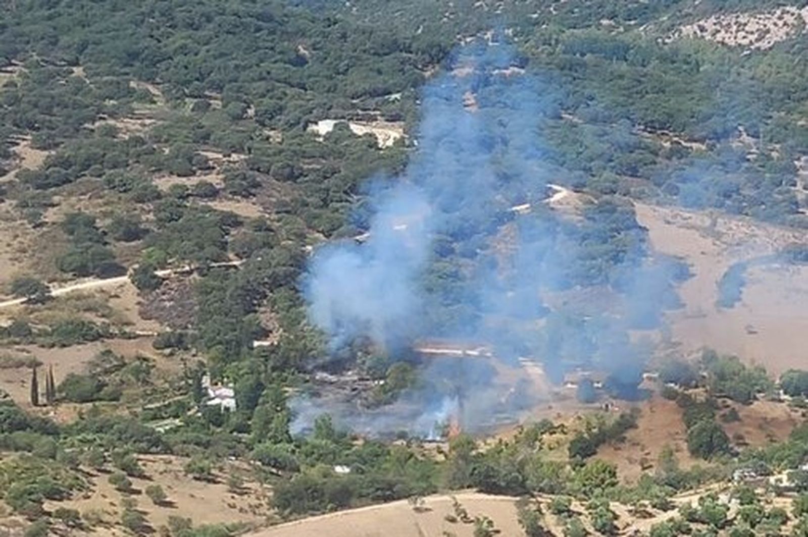 Imagen del incendio en el municipio malagueño de Jimera de Líbar