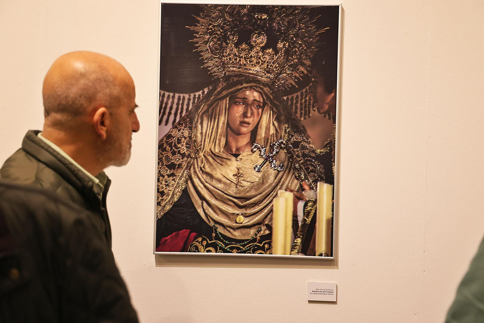 Inauguración de la Exposición de fotografías Huelva, provincia cofrade de Huelva Información en la Diputación de Huelva