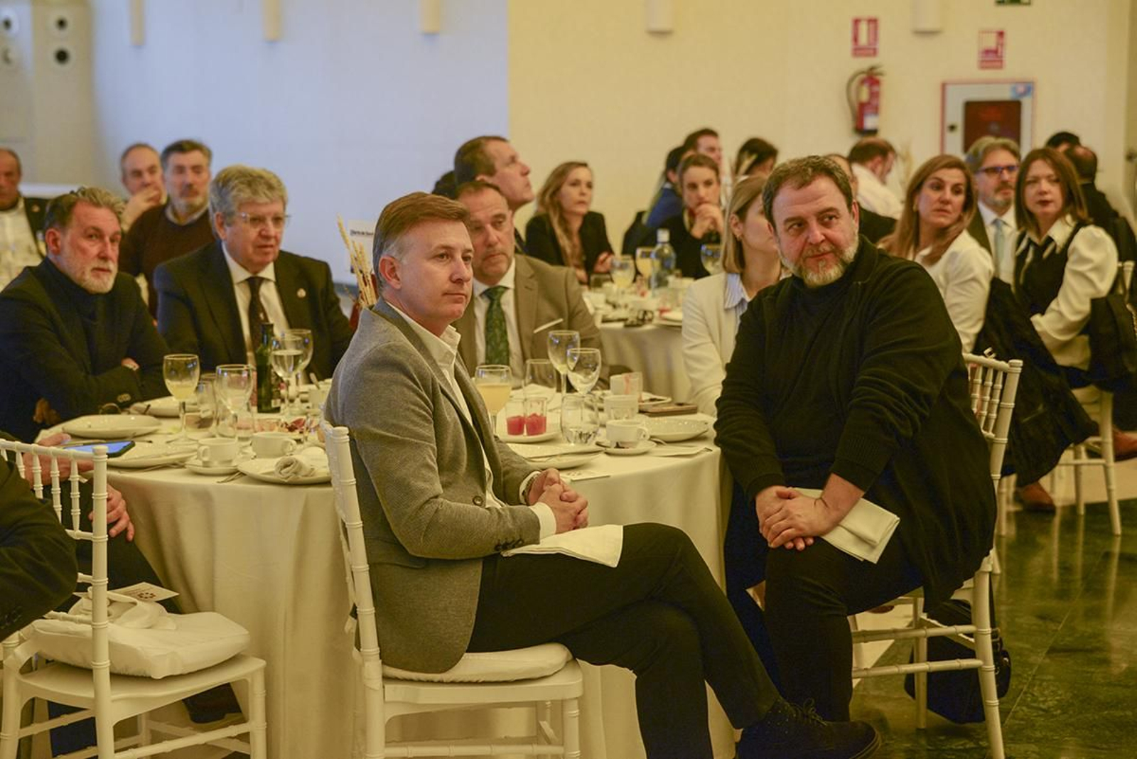 En imágenes: así ha sido el desayuno informativo de Jaén Hoy con el alcalde, Agustín González
