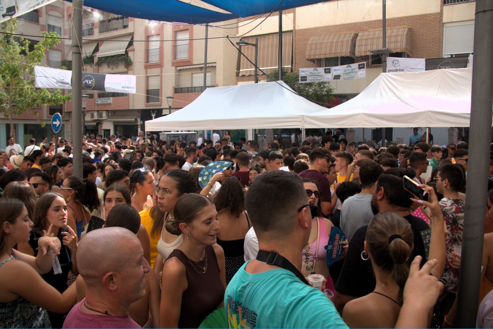 Gran ambiente en el segundo día de feria de día de Motril