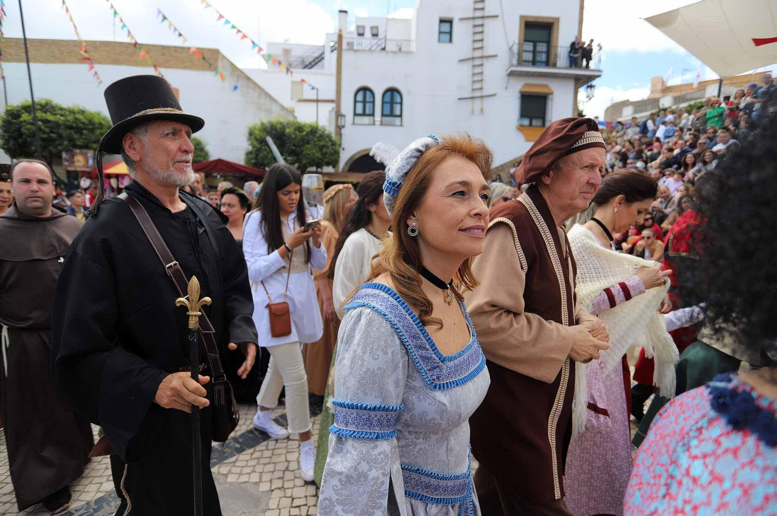Imágenes del gran ambiente en la Feria Medieval de Palos de la Frontera, Huelva