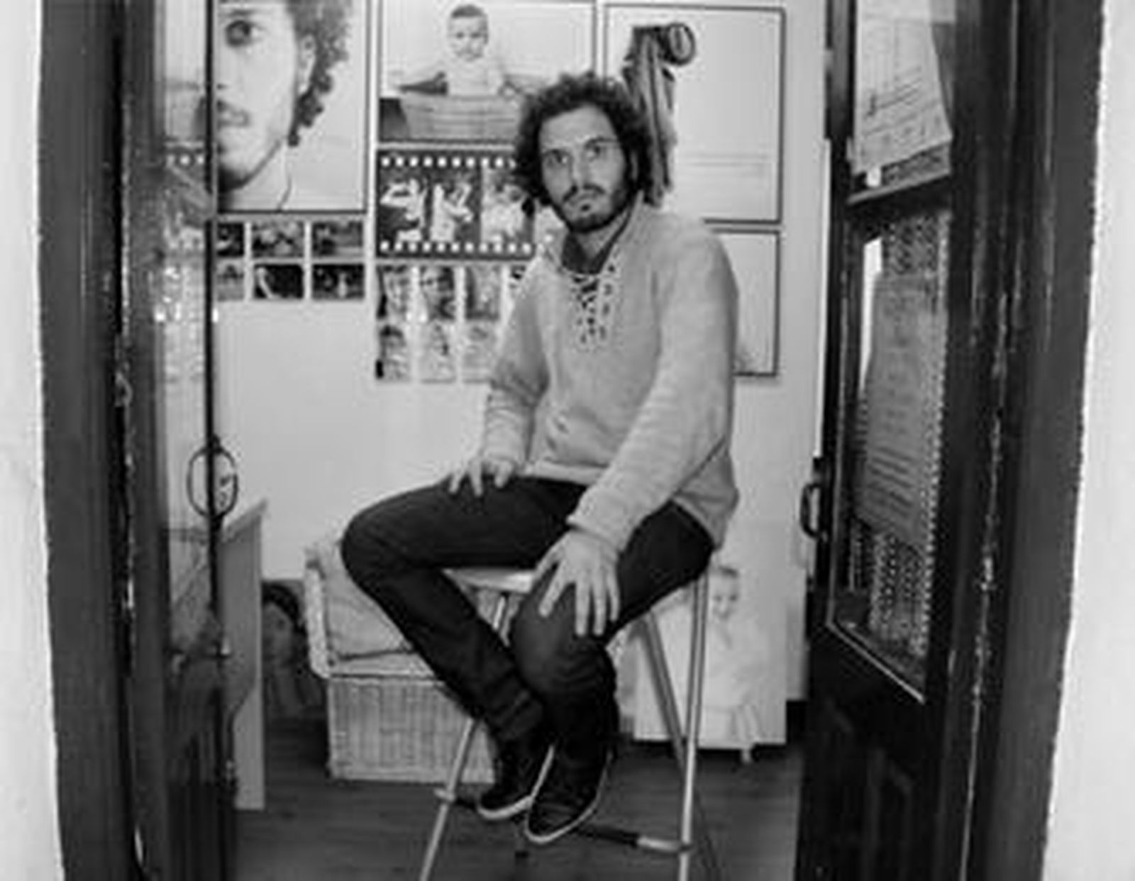 Javier Mariscal, en su estudio de Paraísos artificiales.