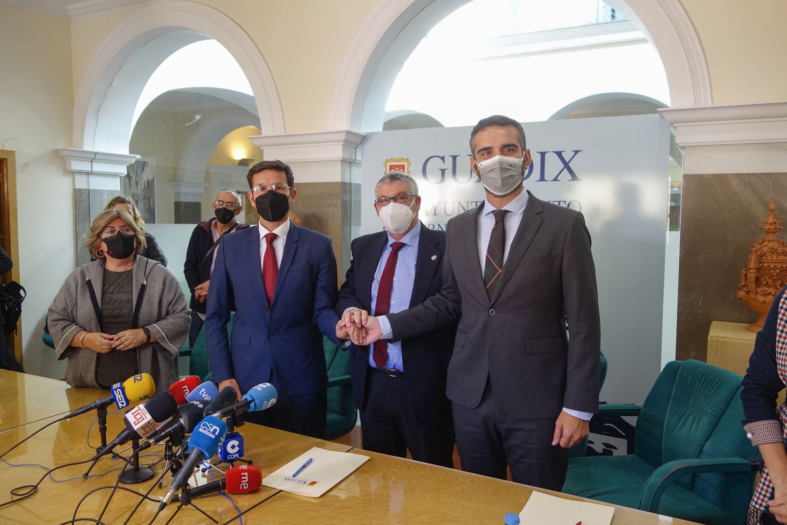 Granada, Guadix y Almería sellan una unión estratégica para exigir el Corredor Mediterráneo