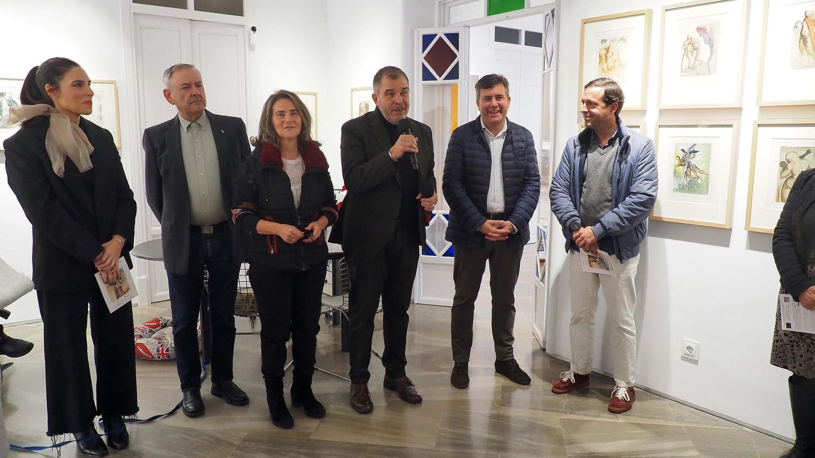Un momento de la inauguración de la muestra
