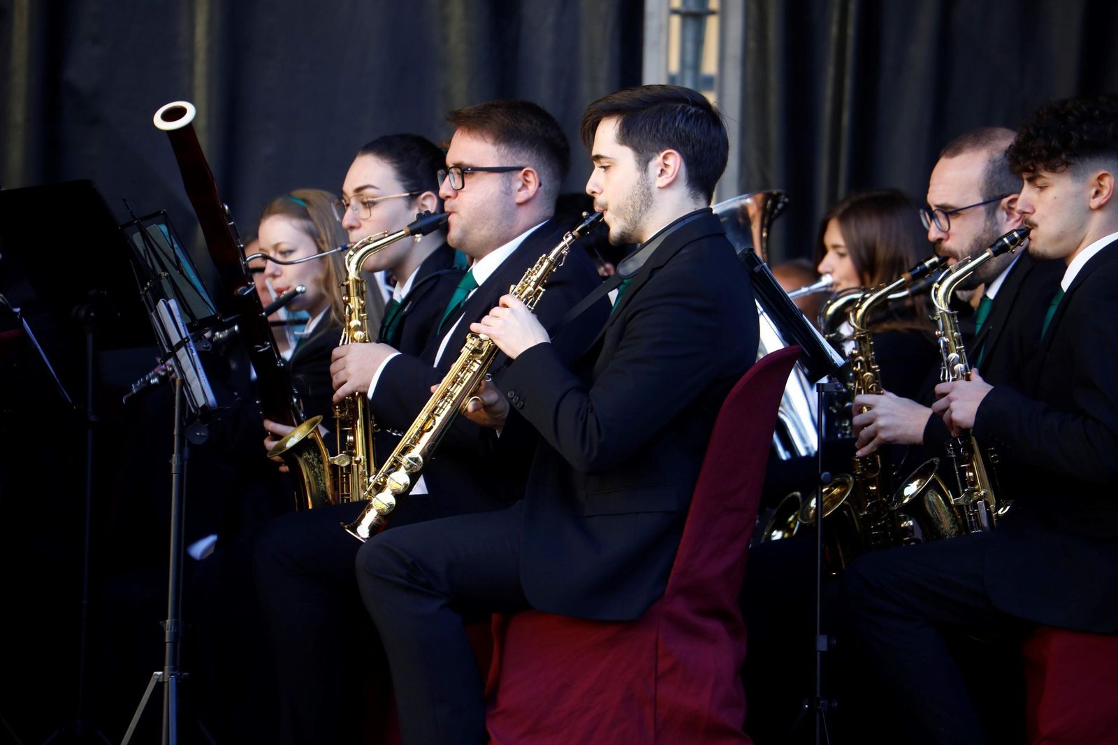 Las imágenes del concierto de la banda de la Esperanza de pasadobles y villancicos en Las Tendillas