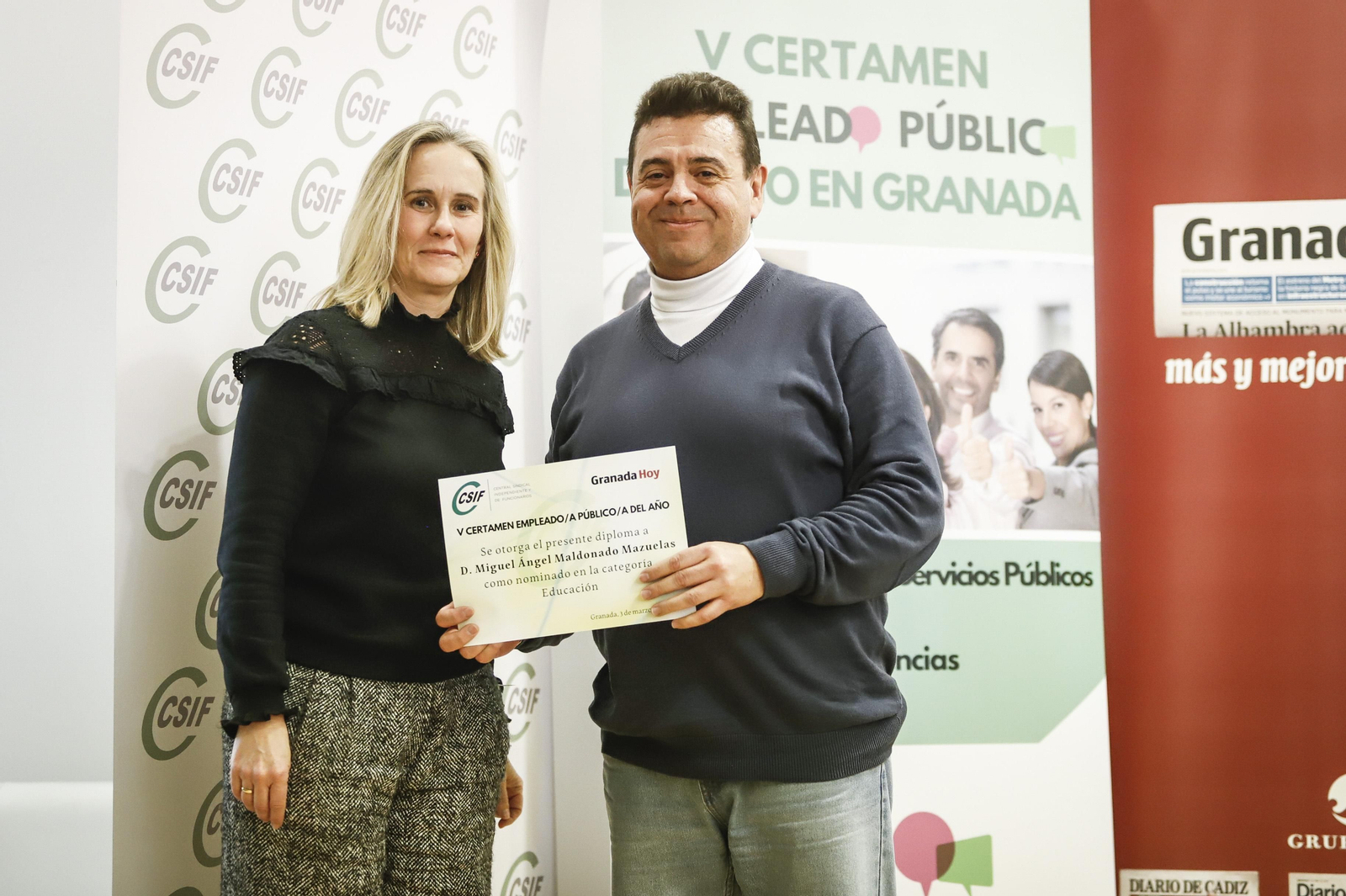 Las imágenes de la entrega de diplomas a los 23 finalistas del V Certamen del Empleado Público del año