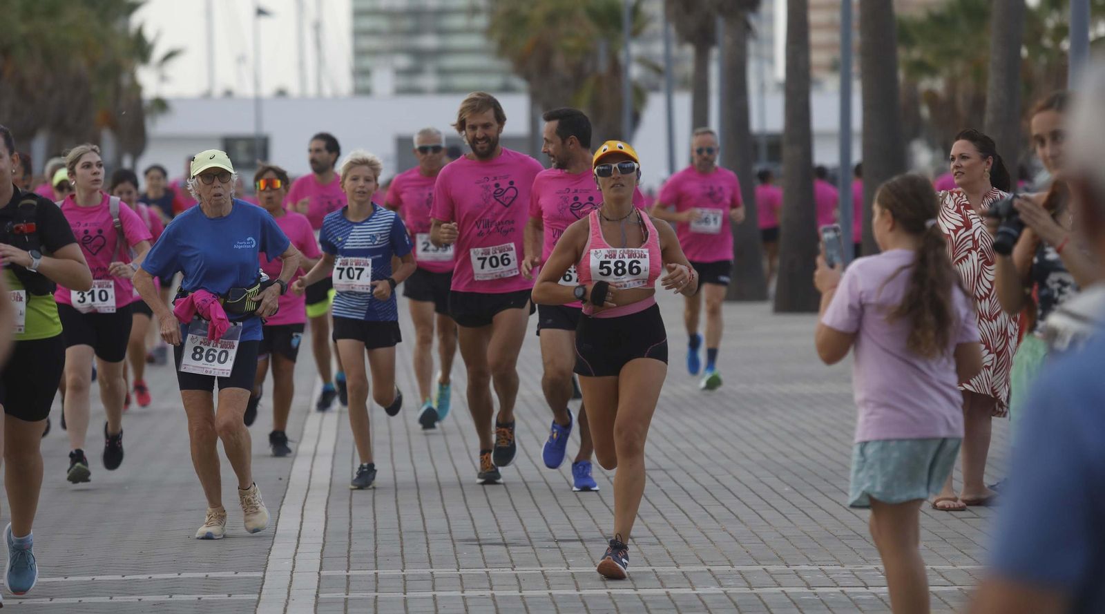 Las fotos de la VIII Carrera de la Mujer de La Línea