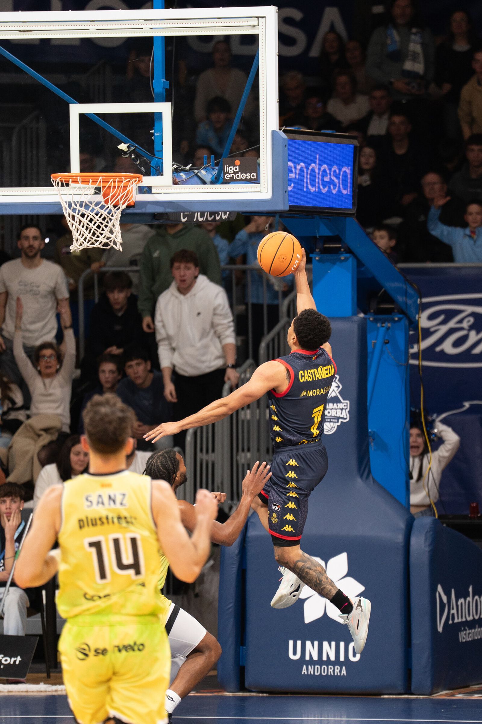 Xavier Castañeda debuta con 14 puntos ante Andorra pero no puede vengarse del Lleida