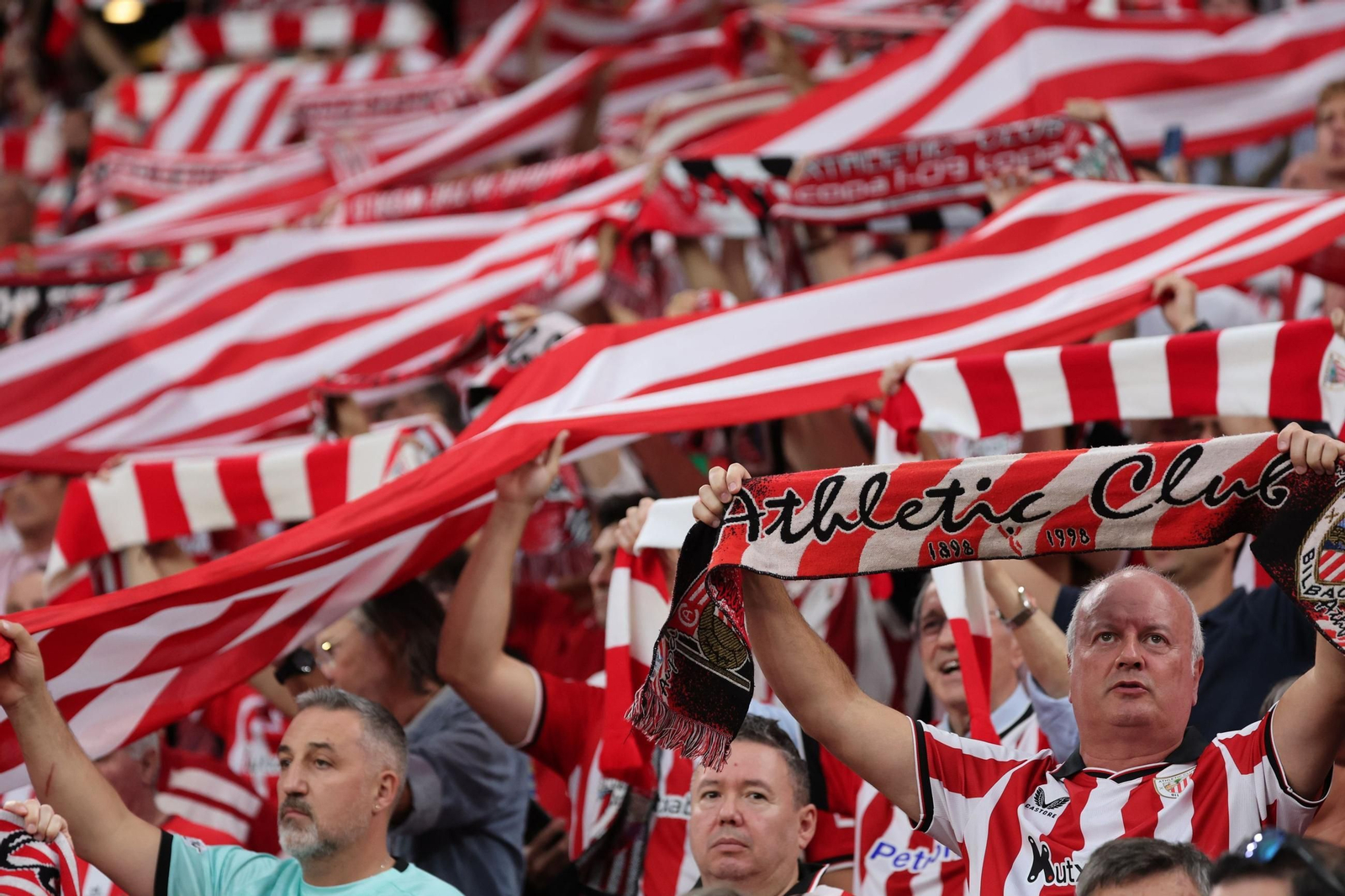 Las mejores fotos del Athletic-Qarabag