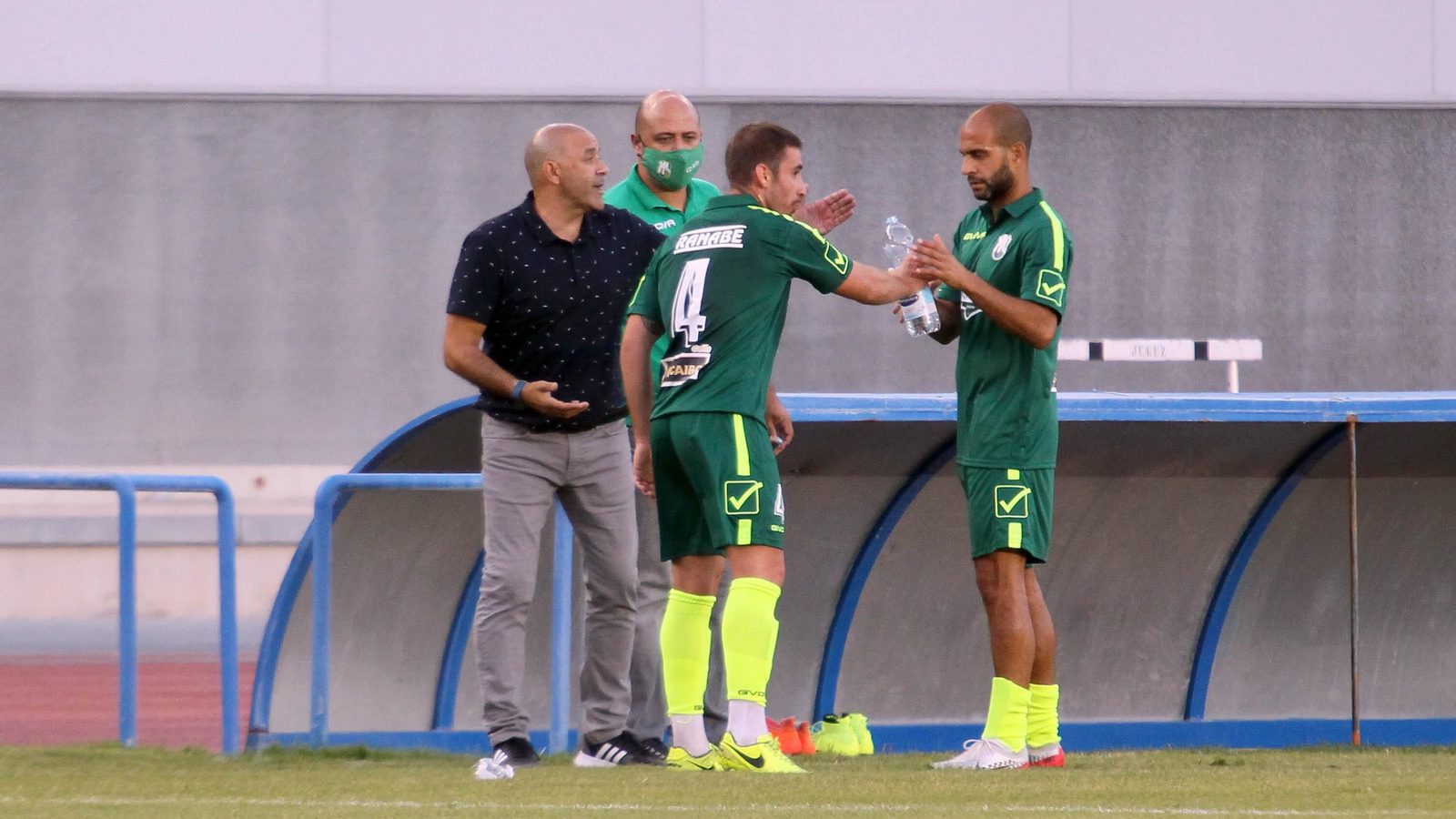 Imágenes del Xerez DFC - CD Rota en Chapín
