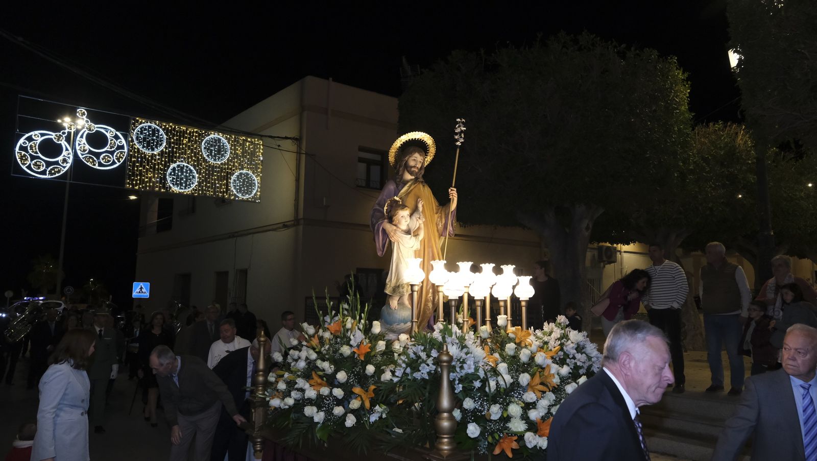 Imágenes de la Procesión de San José Obrero en las Fiestas de Benahadux