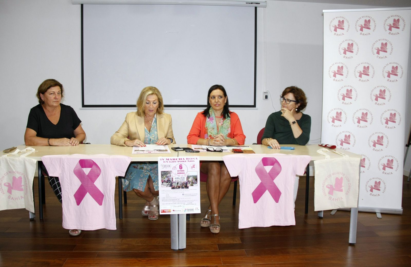 La presentación de la IV edición de la Marcha Rosa.