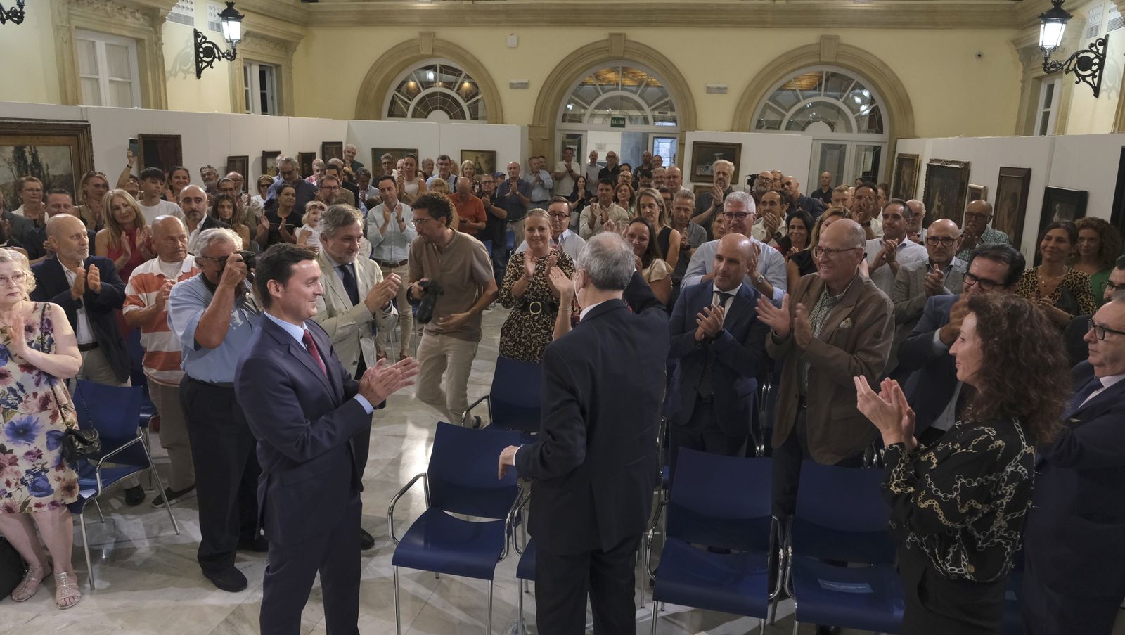 Imágenes de la entrega del Escudo de Oro de la Diputación de Almería a Ambrosio Sánchez