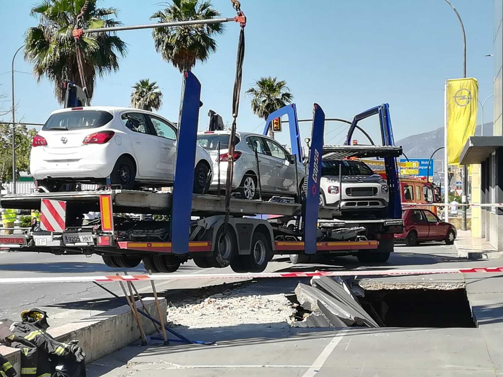 Las fotos del socavón en la Avenida de Velázquez