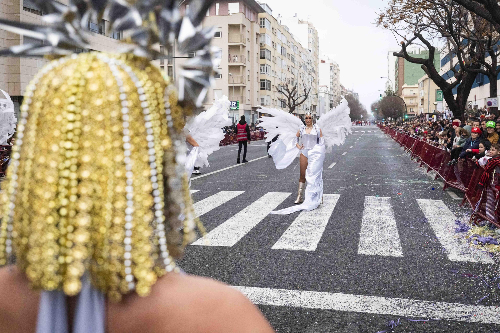 La Cabalgata Magna del Carnaval de Cádiz 2024, en imágenes