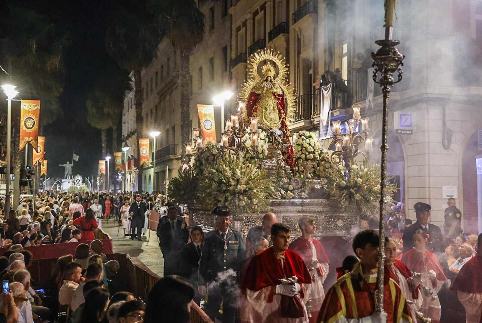 Las mejores imágenes de la Procesión Magna Mariana