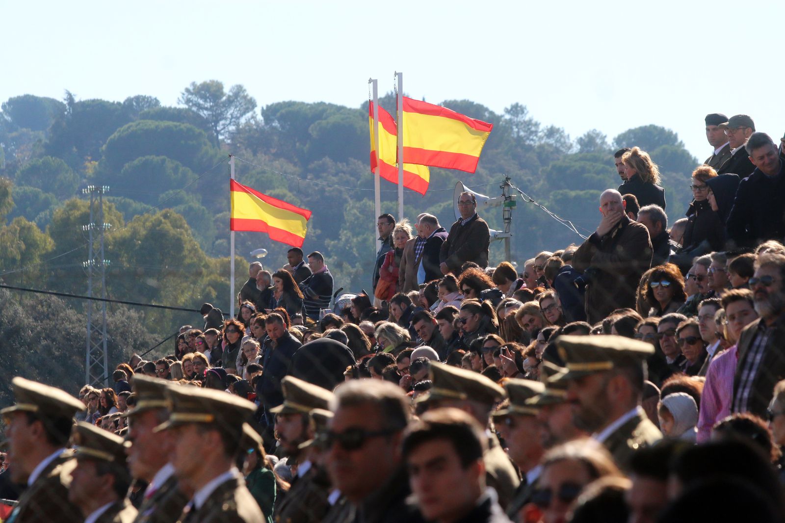 Parada militar en la base de Cerro Muriano por el Día de la Inmaculada