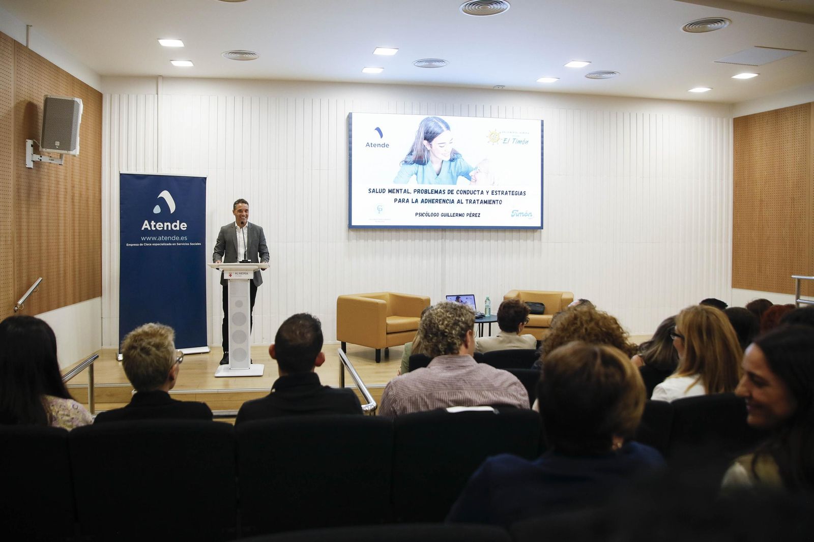 Te contamos en imágenes como han sido las jornadas formativas de Atende en el espacio ALMA de Almería