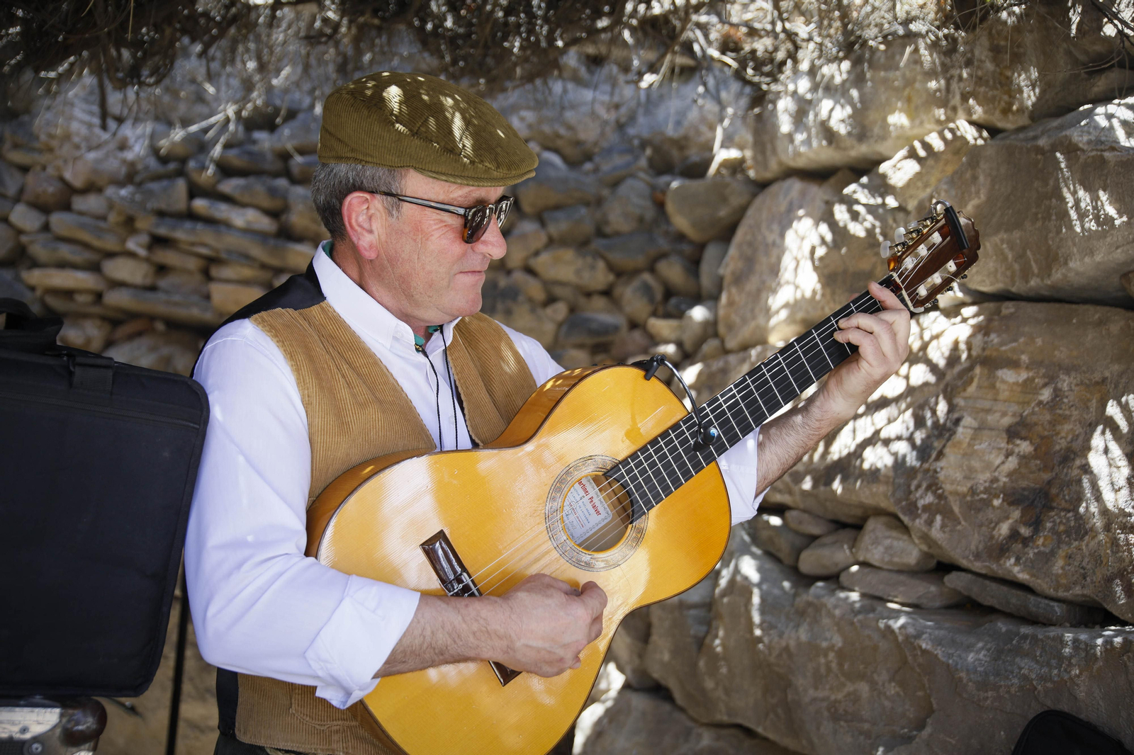 Imágenes de "Canteros y Caciques en la lucha por el Mármol" de Macael