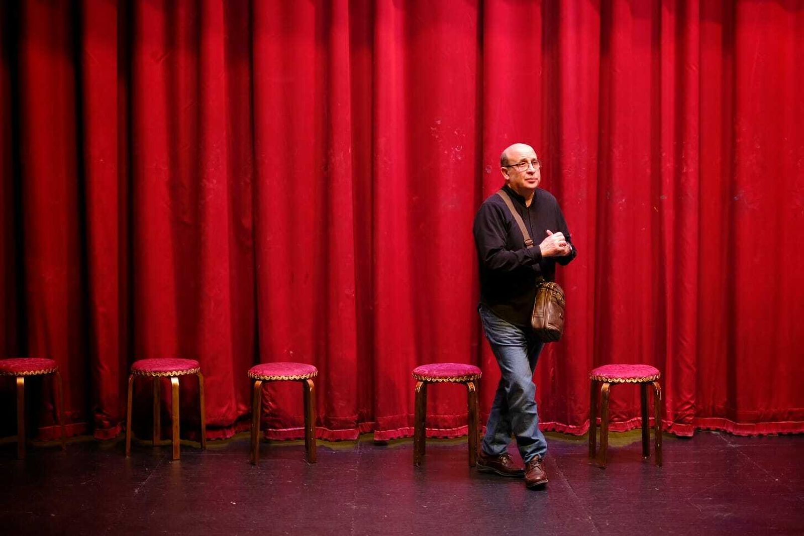 Nandi Migueles, tras el telón del Gran Teatro Falla.
