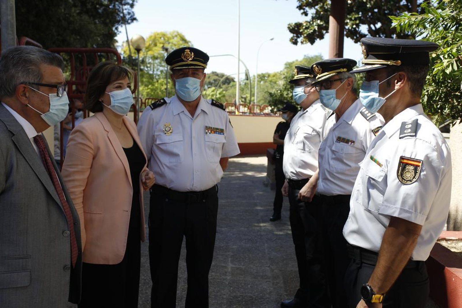 La delegada del Gobierno, Sandra García, en la Jefatura Superior de Policía.