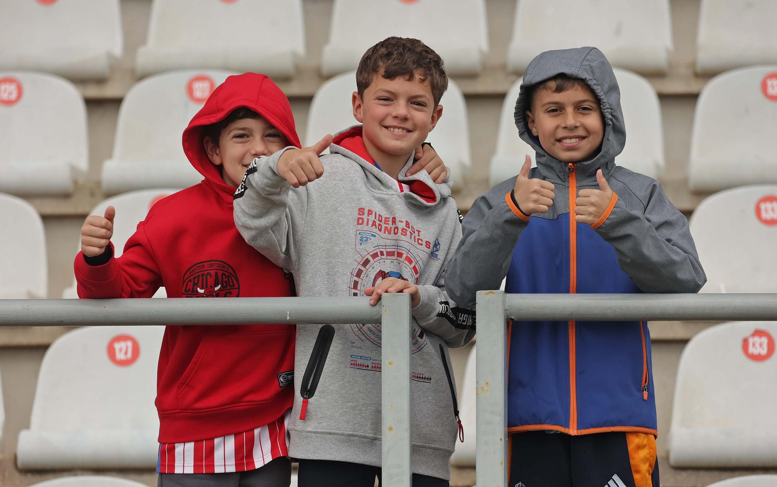 Búscate en el Nuevo Mirador durante el Algeciras CF - Ibiza de Primera Federación