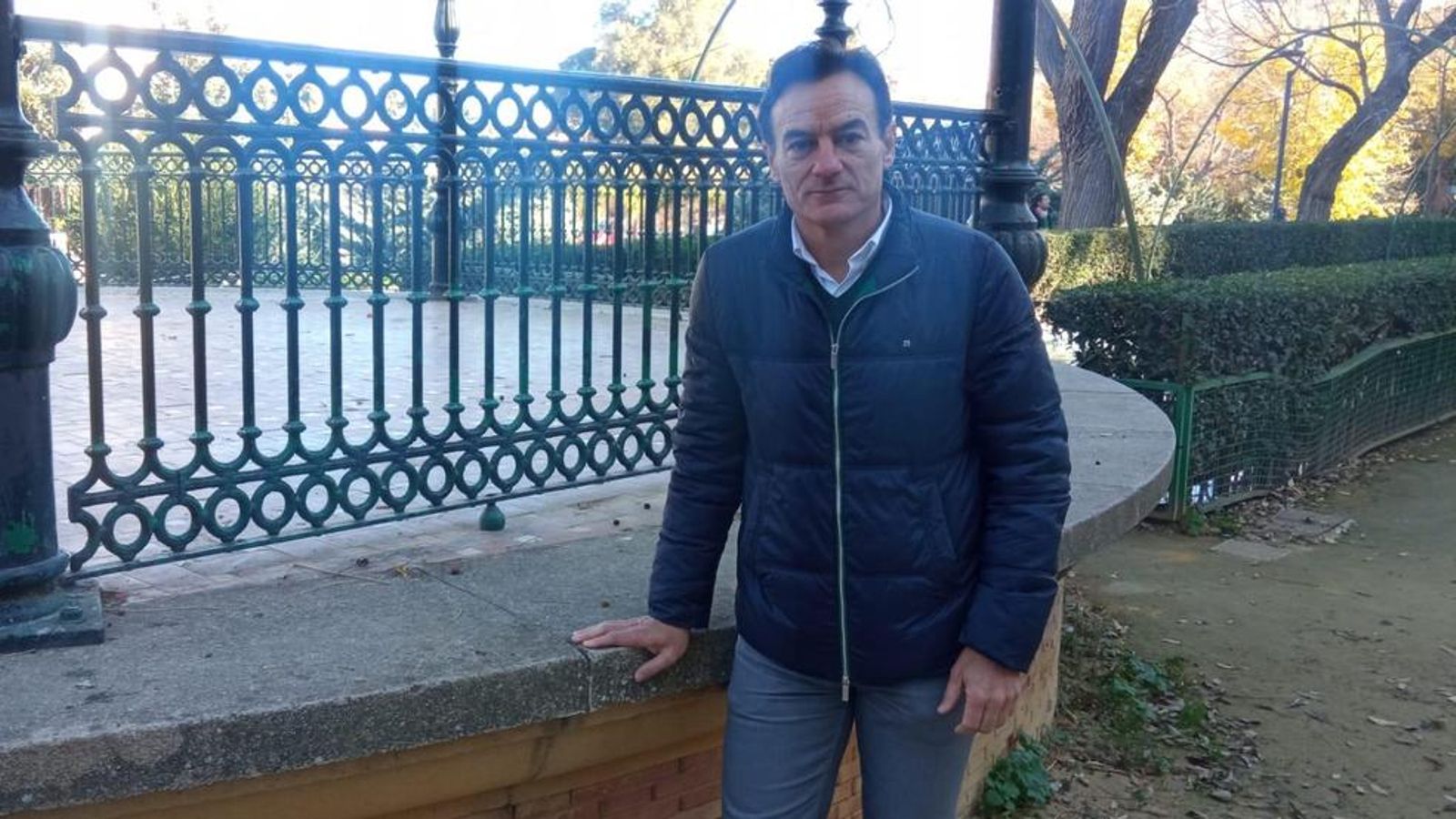 El alcalde, Agustín González.