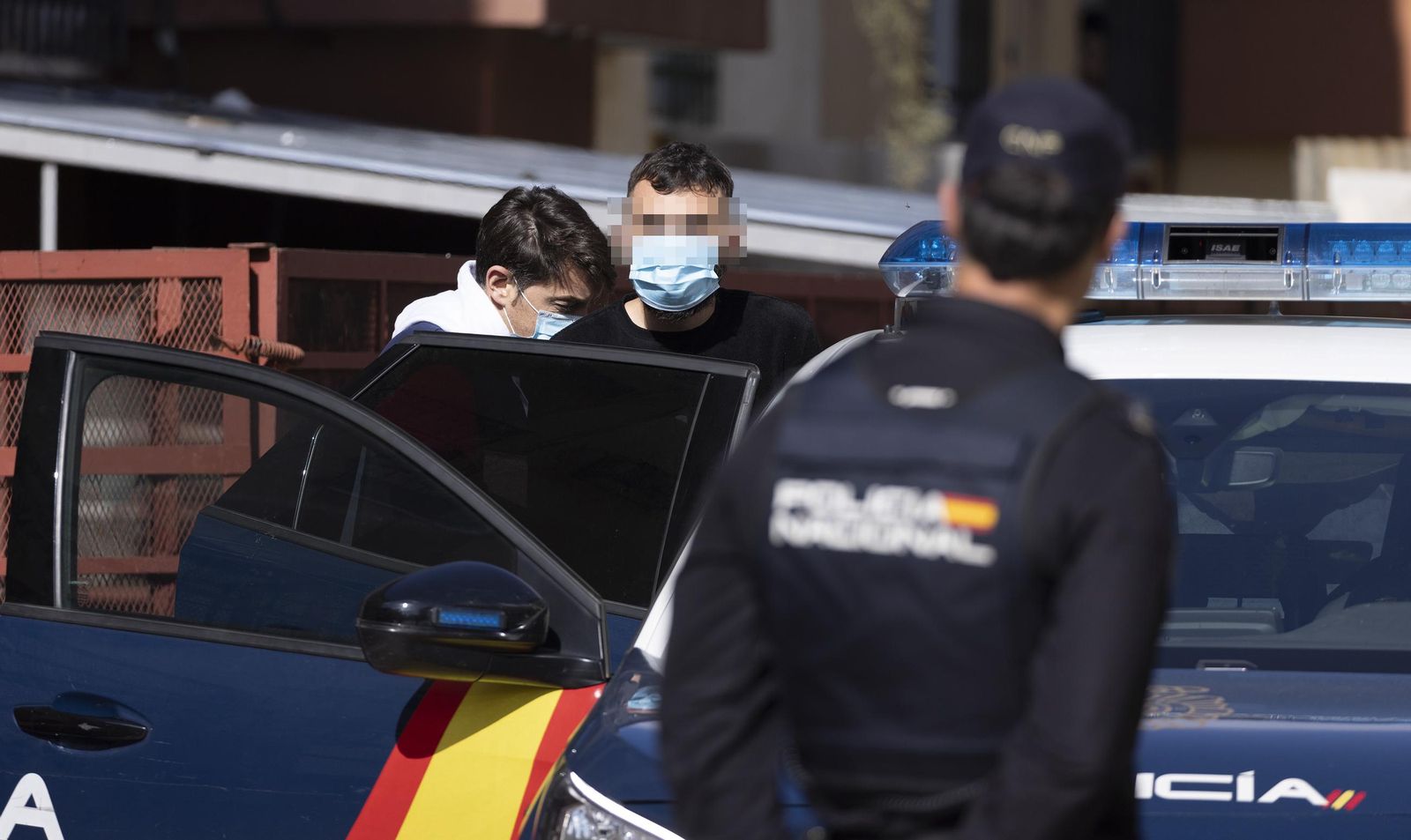 Batida contra la marihuana en el Polígono Norte, todas las fotos