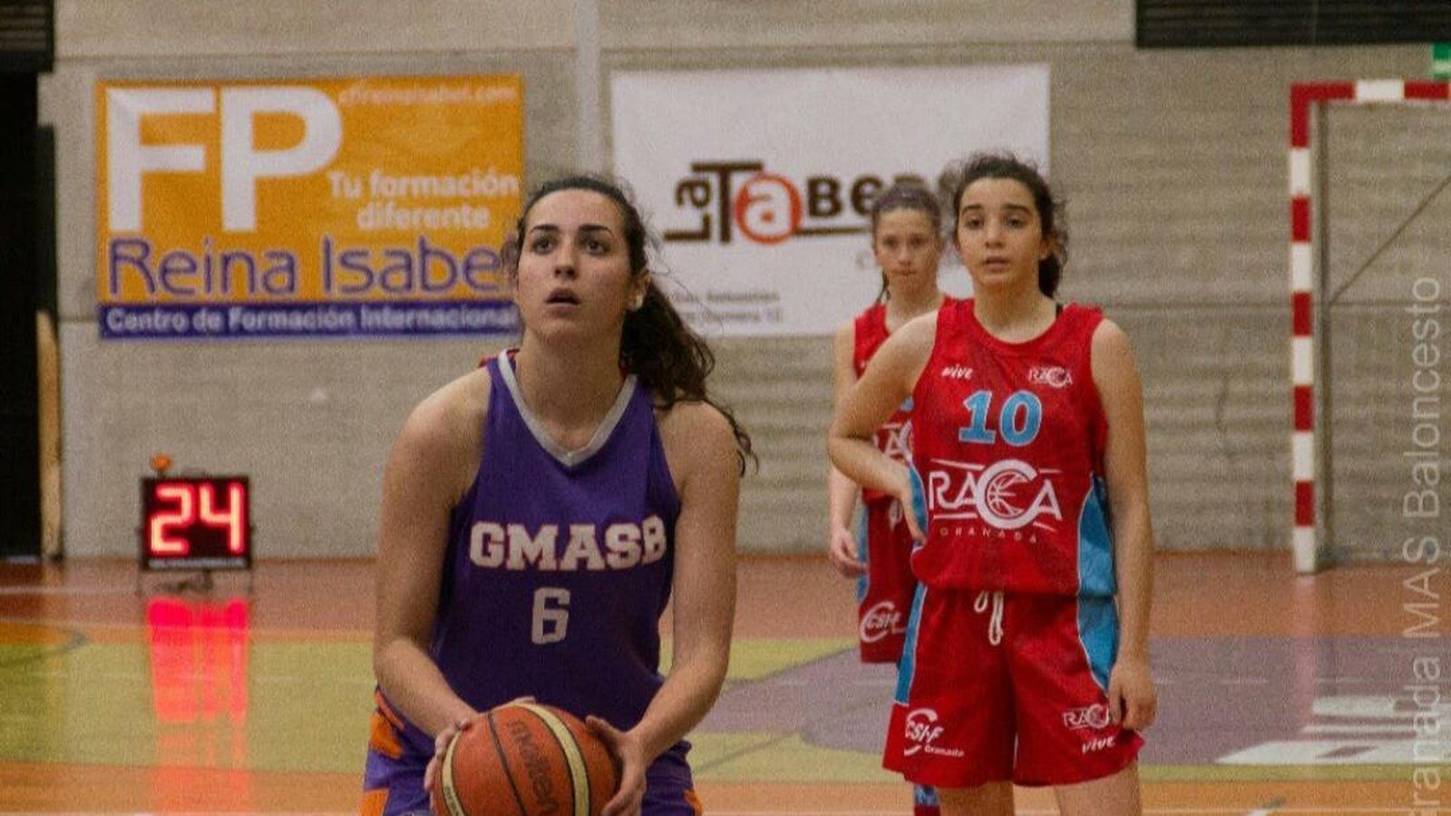 Castellucci, con la camiseta del GMASB.