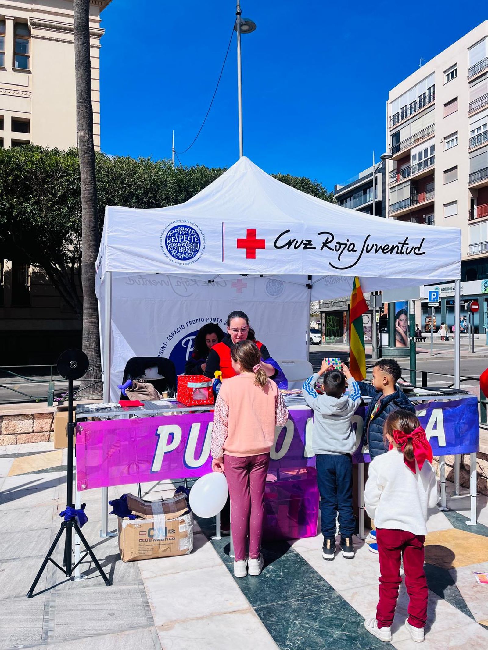 El Día Infantil de Cruz Roja en Almería, en imágenes