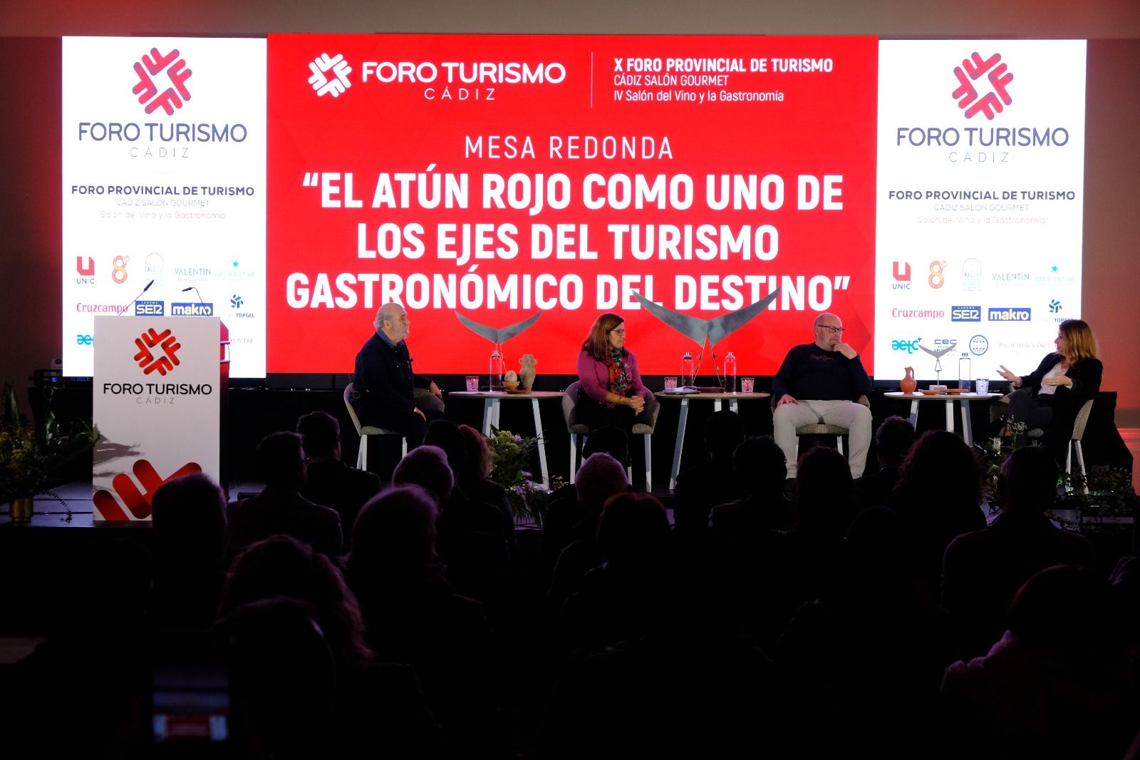 Mesa redonda sobre el atún rojo como atractivo turístico en el foro celebrado en Chiclana