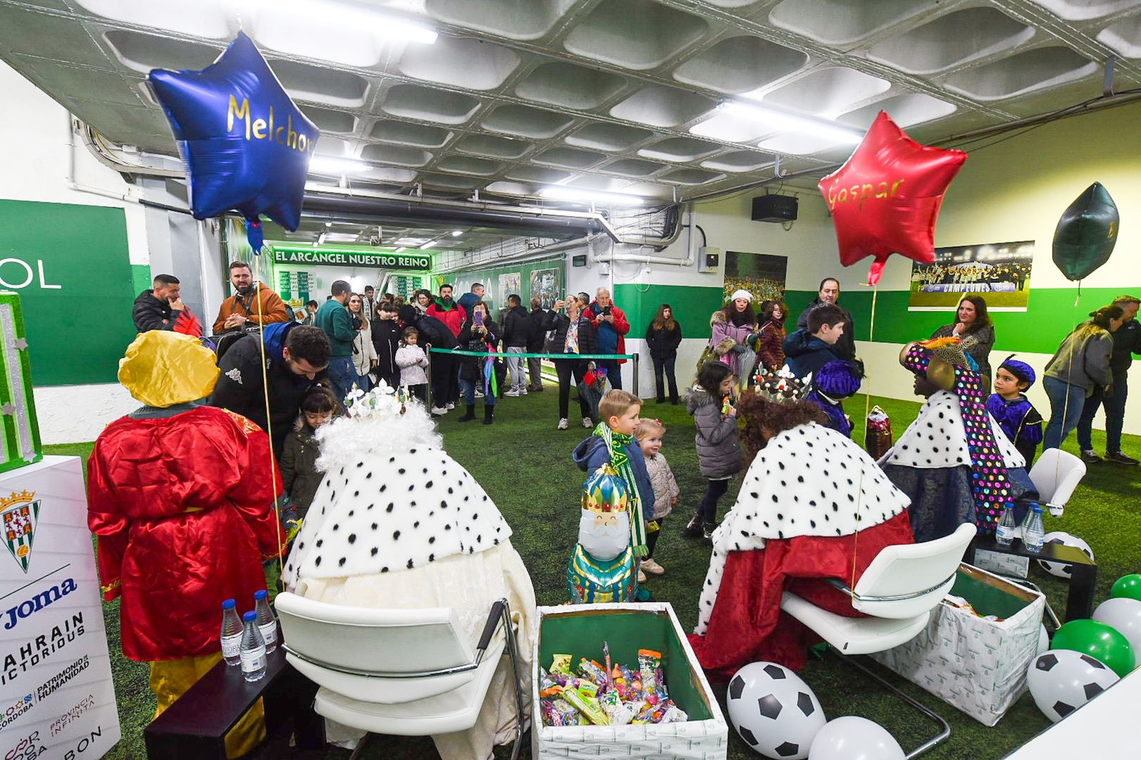 Las mejores fotos de la recepción del Córdoba CF a los Reyes Magos en El Arcángel