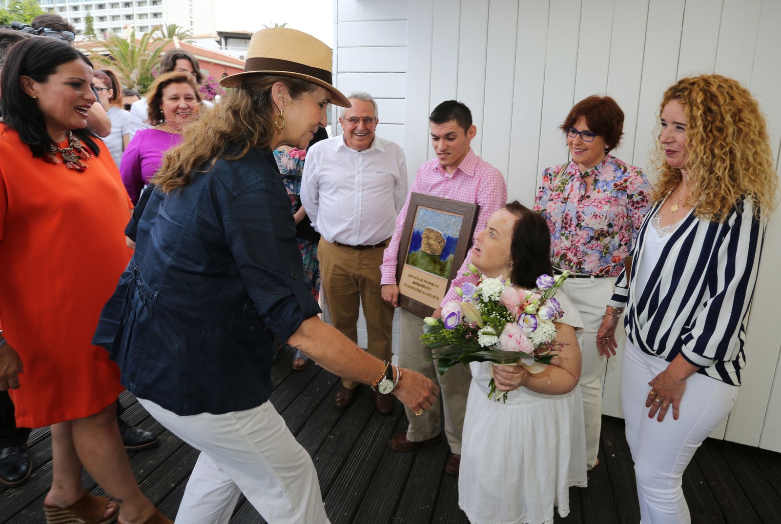 La Infanta Doña Elena asiste a varios talleres de prevención de la fundación Mapfre, en imágenes