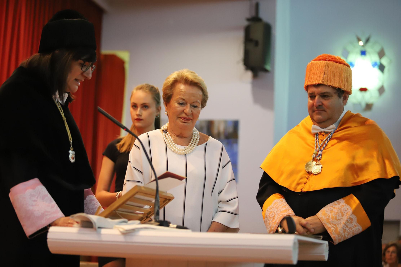 Imágenes de la investidura póstuma de García Palacios como doctor Honoris Causa