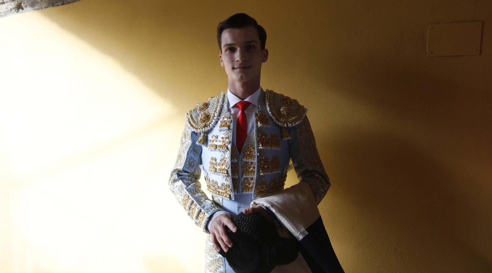 Las fotos de la novillada final de las escuelas taurinas de Cádiz, en La Línea