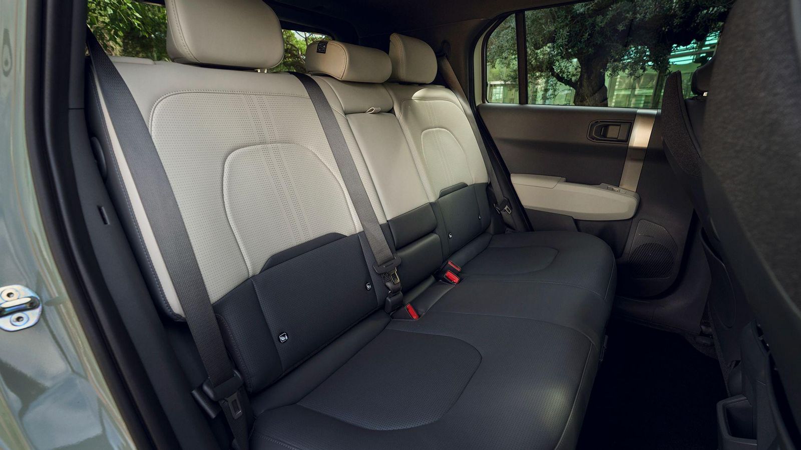 Es espacioso, pero fundamentalmente destaca frente a la competencia por su habitabilidad lontigudinal. Esto se pone de manfiesto particularmente en las plazas traseras.