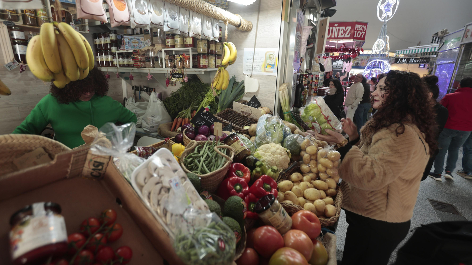 Las fotos del mercado de abastos de Algeciras un día antes de Nochebuena