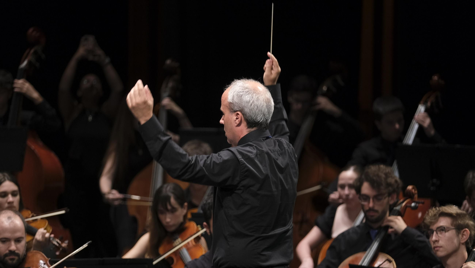 Concierto de la Orquesta de la Ual en los cursos de verano, en imágenes