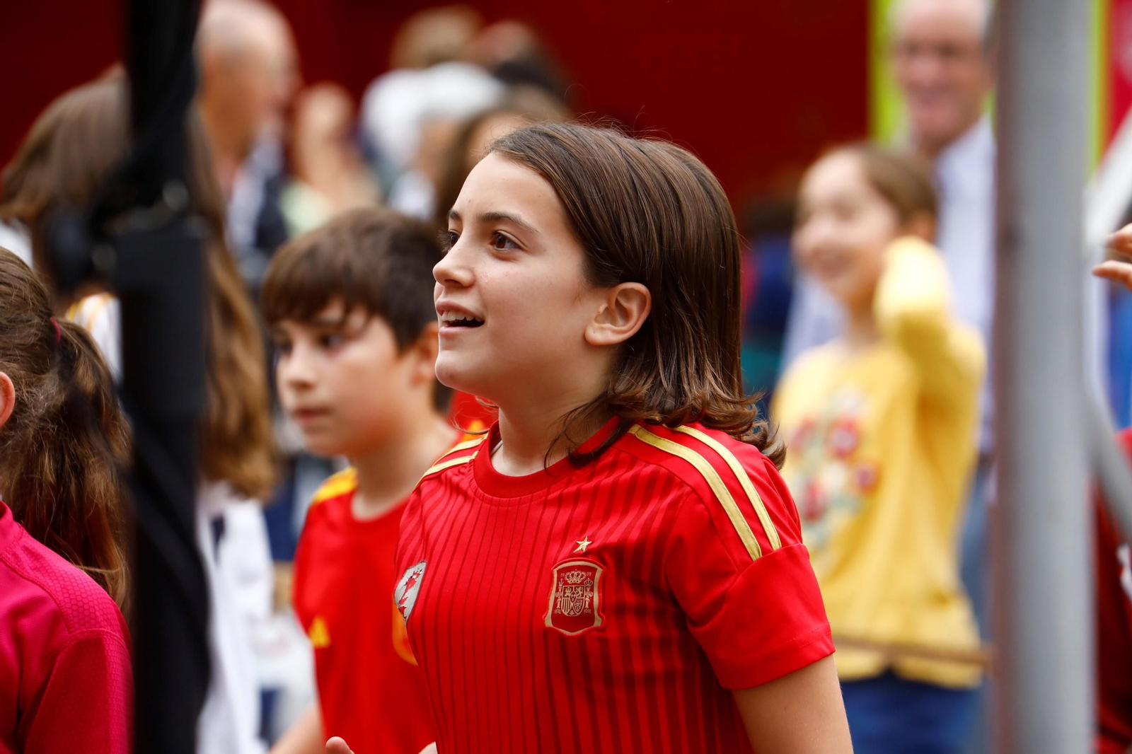 Los colegios de Córdoba disfrutan de la Fan Zone de la selección española, en imágenes