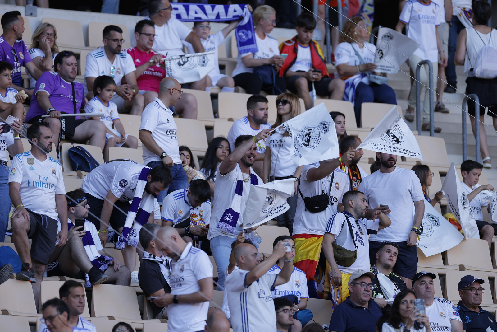 Búscate en las fotos de la final de la Copa del Rey entre el Madrid y el Osasuna