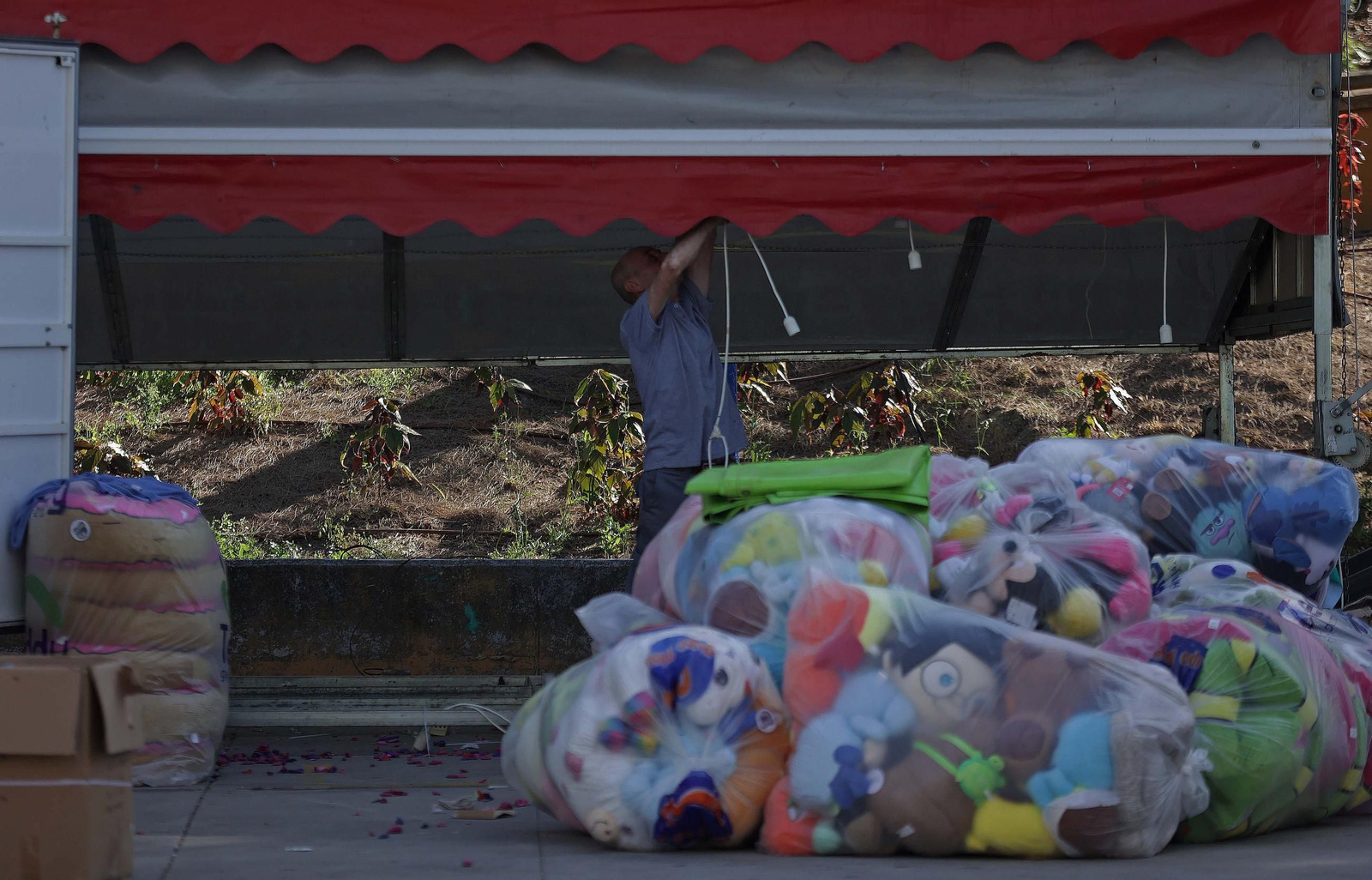 Fotos del desmontaje de la Feria Real de Algeciras